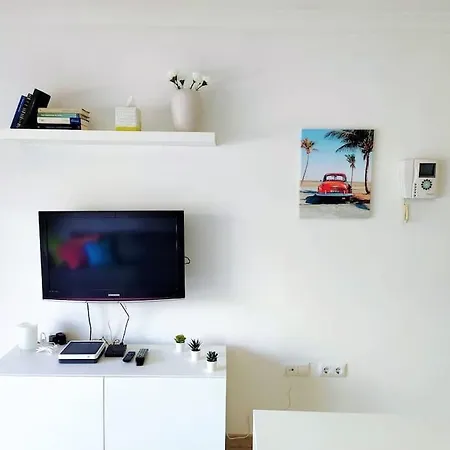 In Playa San Juan, Casa Greg 圣胡安海滩